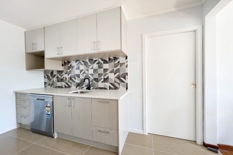 Photo of property in 1/34 Miro Street, New Lynn, Auckland, 0600