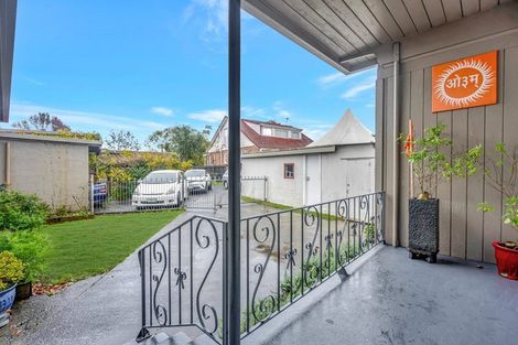 Photo of property in 2/40 Churchill Avenue, Manurewa, Auckland, 2102