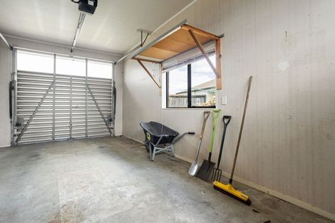 Photo of property in 12 Jasmine Avenue, Dinsdale, Hamilton, 3204