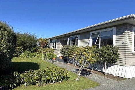 Photo of property in 74 Marlborough Street, Greymouth, 7805