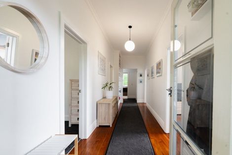 Photo of property in 3 Strathmore Crescent, Roslyn, Dunedin, 9010