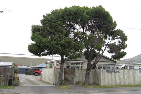 Photo of property in 27 Northcote Road, Northcote, Christchurch, 8052