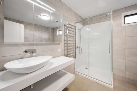 Photo of property in 17 Holloway Street, Waikiwi, Invercargill, 9810