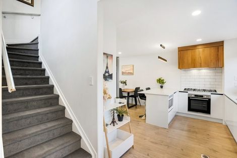 Photo of property in 7 Observation Green, Hobsonville, Auckland, 0616