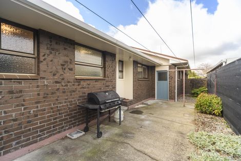 Photo of property in 40 Suzanne Grove, Kelvin Grove, Palmerston North, 4414