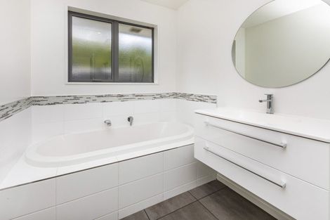 Photo of property in 9 Florin Place, Prebbleton, 7604