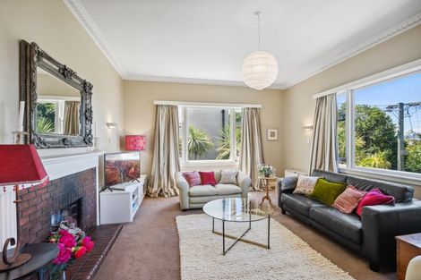 Photo of property in 11a Stowe Hill, Thorndon, Wellington, 6011