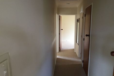 Photo of property in 2/4 Linklater Avenue, Bellevue, Tauranga, 3110