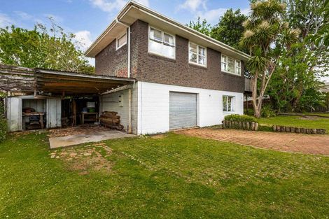 Photo of property in 25 Bridgens Avenue, Te Atatu Peninsula, Auckland, 0610