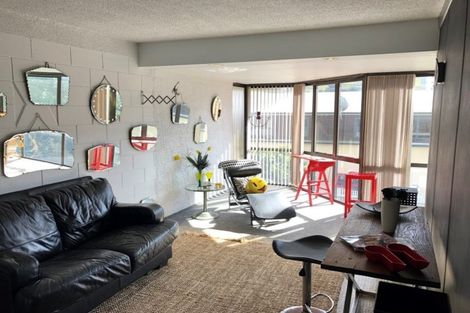 Photo of property in 40 Maunganui Road, Mount Maunganui, 3116
