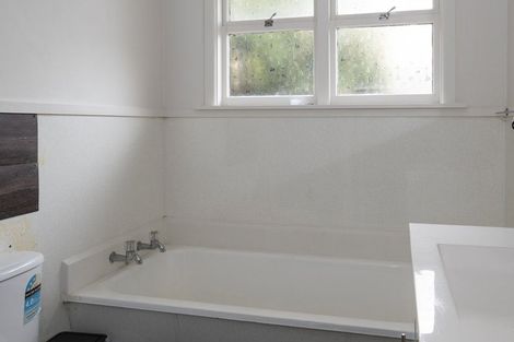Photo of property in 37 Grove Street, Tinwald, Ashburton, 7700