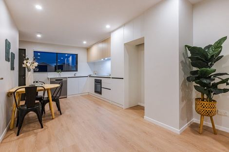 Photo of property in 23 Tukari Lane, Mangere Bridge, Auckland, 2022