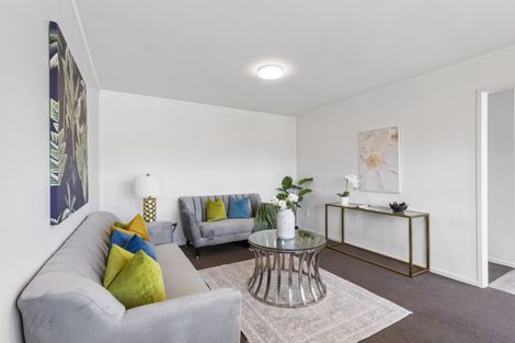 Photo of property in 2/6 Ingram Street, Papakura, 2110