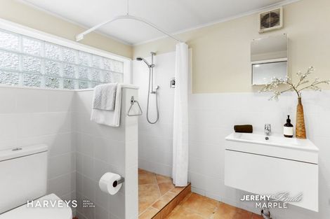 Photo of property in 35 South Lynn Road, Titirangi, Auckland, 0604