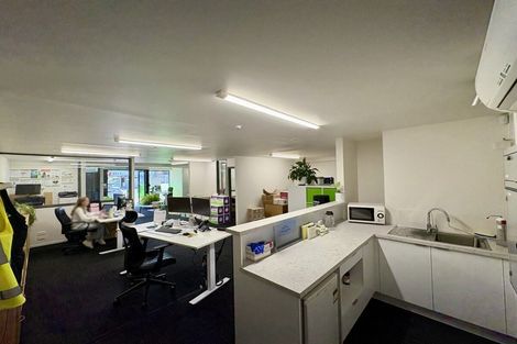 Photo of property in 314 Maunganui Road, Mount Maunganui, 3116