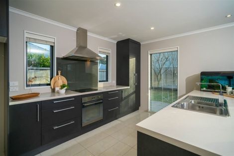 Photo of property in 27 Merrilees Place, Linwood, Christchurch, 8062