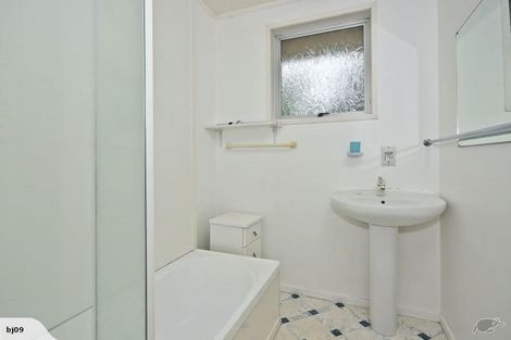 Photo of property in 12 Leonard Place, Dinsdale, Hamilton, 3204