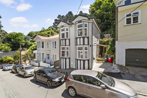 Photo of property in 17 Adams Terrace, Aro Valley, Wellington, 6021