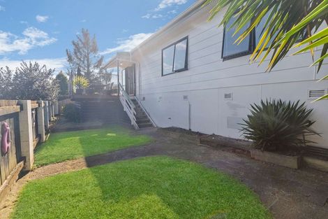 Photo of property in 97 Waitaha Road, Welcome Bay, Tauranga, 3112
