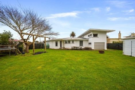 Photo of property in 161 South Road, Hawera, 4610