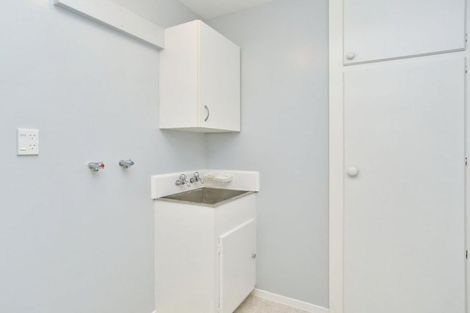 Photo of property in 1/73 Sabys Road, Halswell, Christchurch, 8025