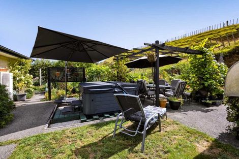 Photo of property in 2 Te Ara Karoiroa Road, 4374