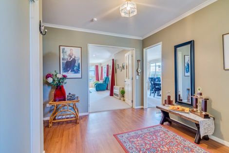 Photo of property in 19 Duxford Crescent, Fairfield, Dunedin, 9018