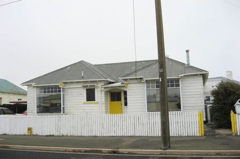 Photo of property in 75 Royal Crescent, Saint Kilda, Dunedin, 9012