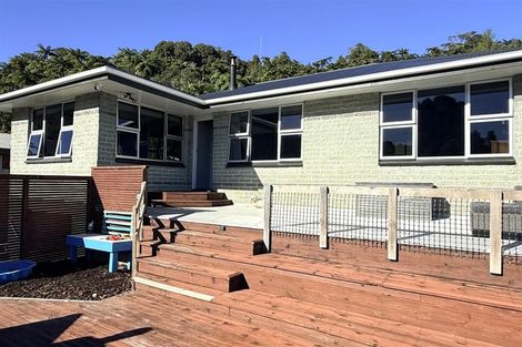 Photo of property in 19 Coates Street, Greymouth, 7805