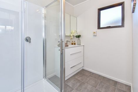 Photo of property in 10a Avis Avenue, Papatoetoe, Auckland, 2025