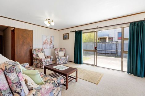 Photo of property in 124a Karewa Parade, Papamoa Beach, Papamoa, 3118