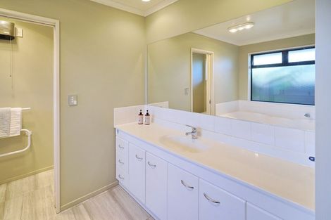 Photo of property in 6 Redfern Street, Northwood, Christchurch, 8051