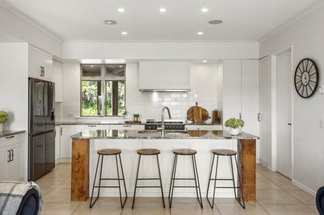 Photo of property in 122 Forestry Road, Waitoki, Kaukapakapa, 0871