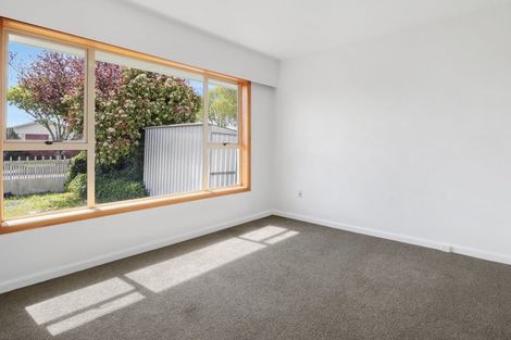 Photo of property in 15 Rosella Street, Broomfield, Christchurch, 8042