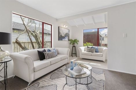 Photo of property in 2/18 Strid Road, Te Atatu South, Auckland, 0610