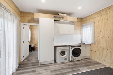 Photo of property in 11a Maxwells Line, Awapuni, Palmerston North, 4412