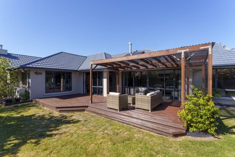 Photo of property in 16 Bottle Lake Drive, Parklands, Christchurch, 8083