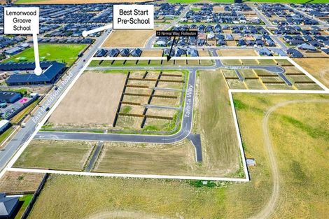 Photo of property in 69 Paetai Lane, Te Atatu Peninsula, Auckland, 0610