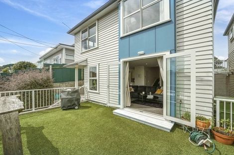Photo of property in 21u2 Luxford Street, Berhampore, Wellington, 6023