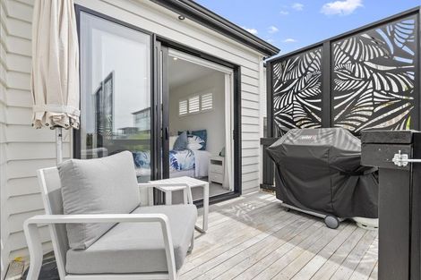 Photo of property in 3 Rockpool Road, Orewa, 0931