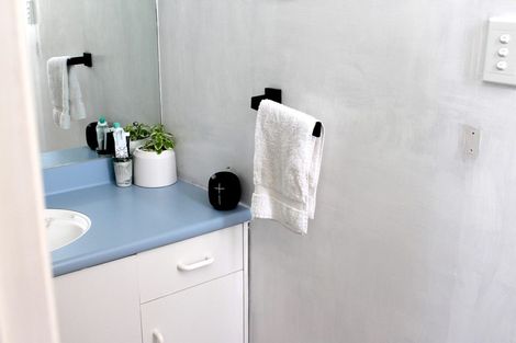 Photo of property in 84a Buller Street, New Plymouth, 4312