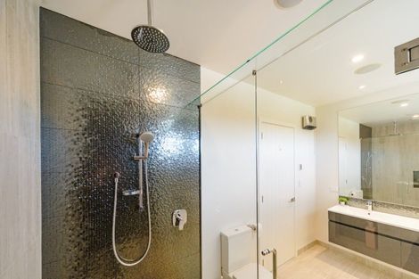 Photo of property in 33 Hartwell Drive, Kelvin Grove, Palmerston North, 4470