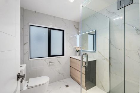 Photo of property in 1/9 Blanes Road, Weymouth, Auckland, 2103