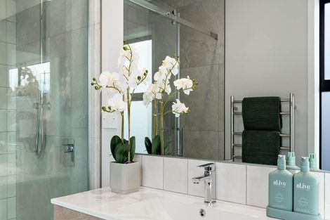 Photo of property in 22 Halo Green, Peacocke, 3206