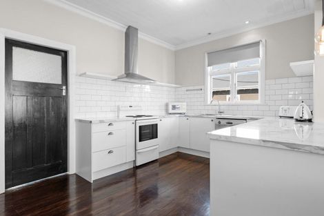 Photo of property in 65 Bentley Street, Masterton, 5810