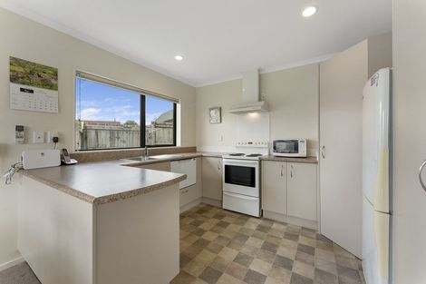 Photo of property in Rangeview Villas, 38/9 Fuller Close, Levin, 5510