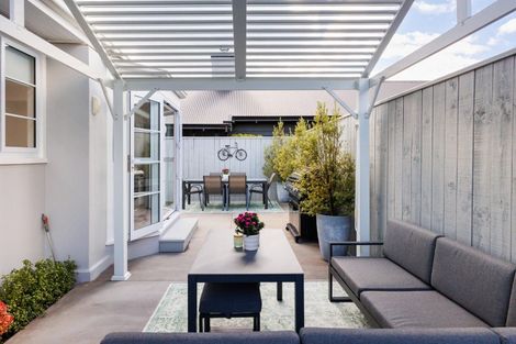 Photo of property in 265 Victoria Avenue, Hokowhitu, Palmerston North, 4410