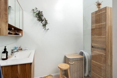 Photo of property in 37 Eltham Road, Blenheim, 7201