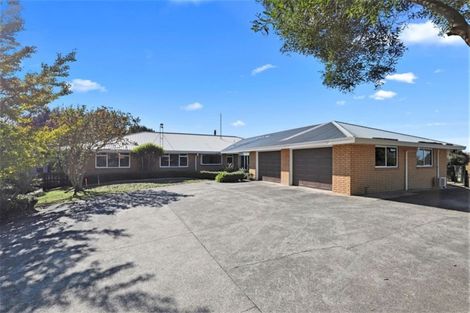 Photo of property in 60 Lee Road, Hannahs Bay, Rotorua, 3010