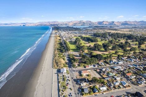 Photo of property in 85b Marine Parade, North New Brighton, Christchurch, 8083